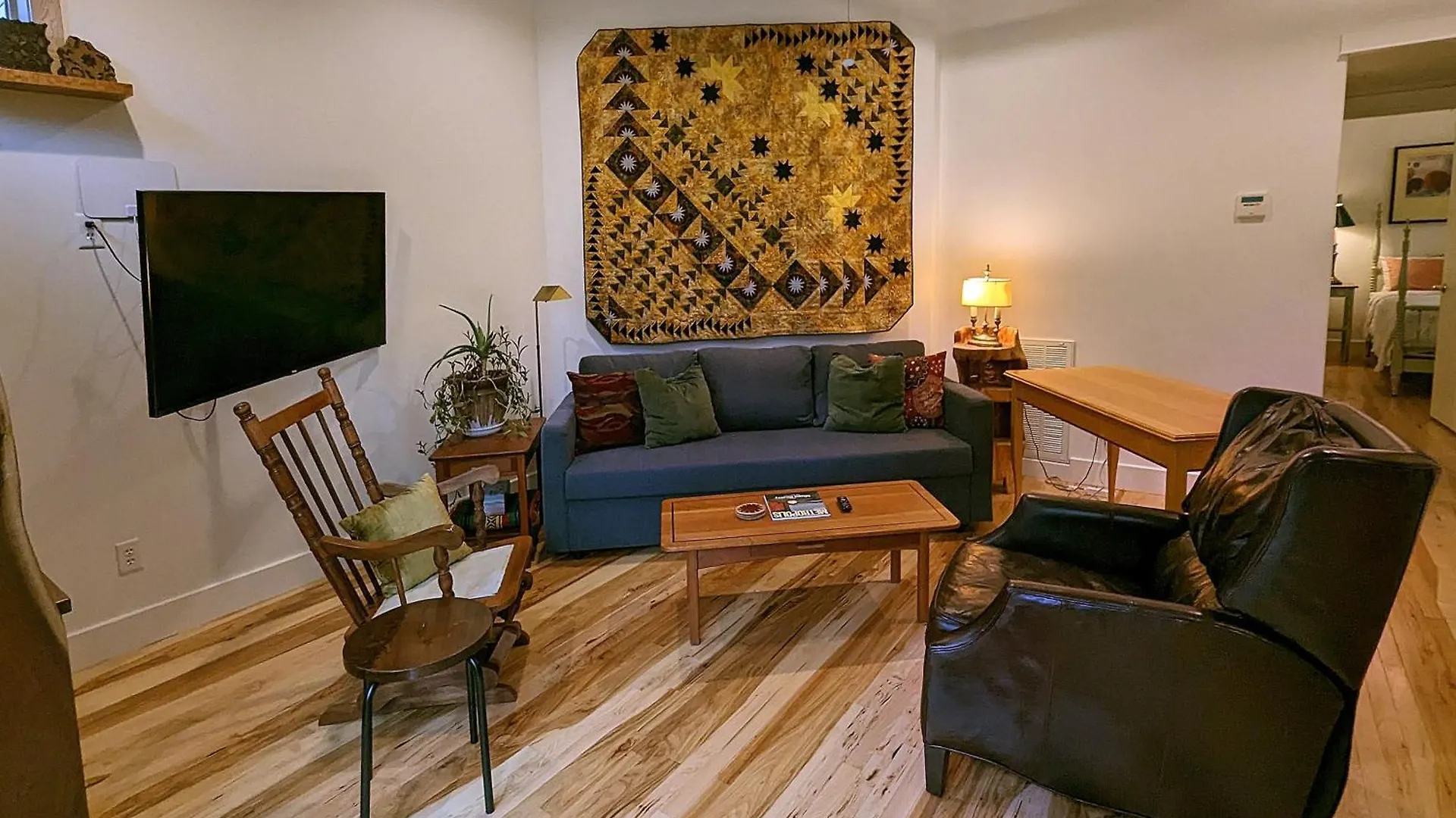 Westwood Shed In Nashville By Geodis Vanderbilt Belmont, 1 Accessible