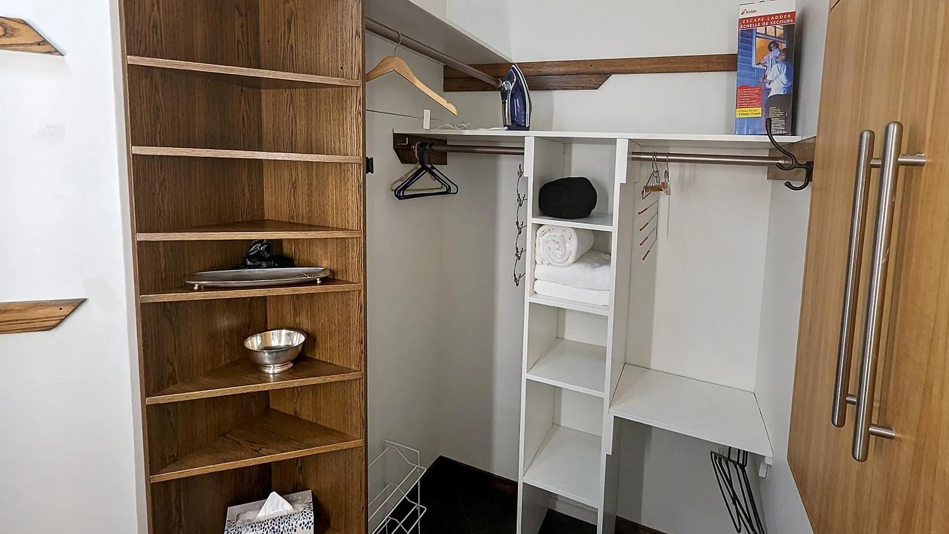 Westwood Shed In Nashville By Geodis Vanderbilt Belmont, 1 Accessible 0*,  United States
